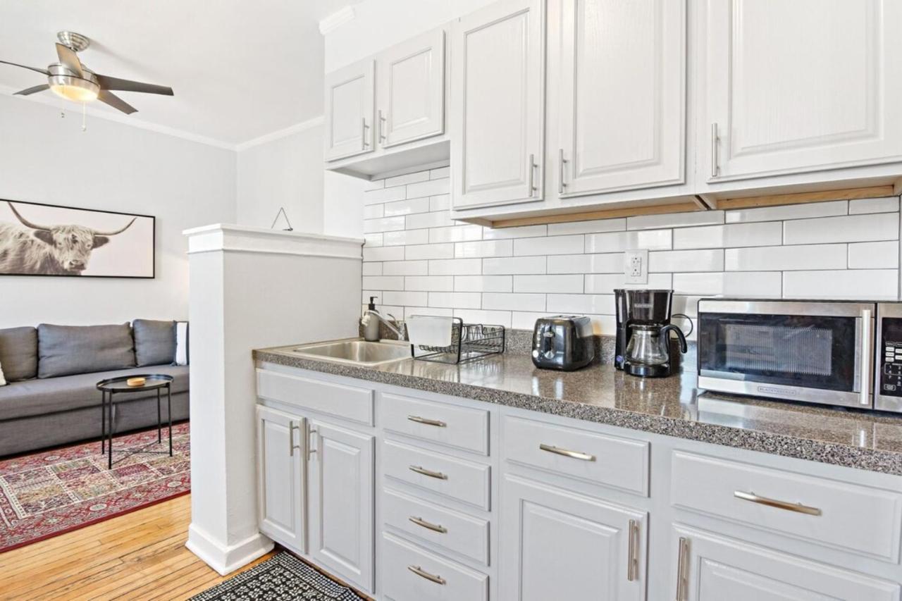 1Br Modern Apt Close To Shops & Restaurants - Belmont C6 시카고 외부 사진